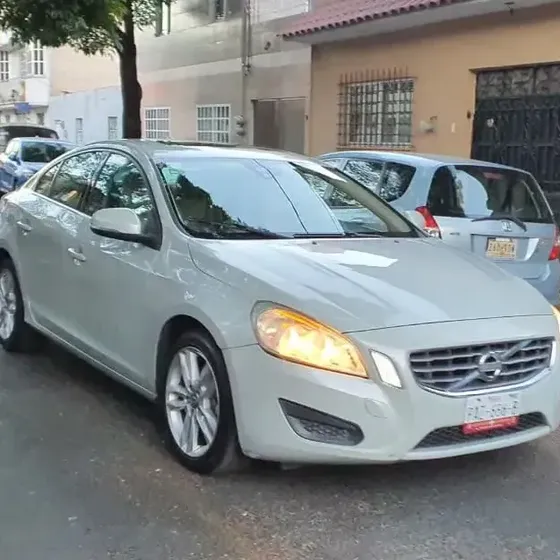 Volvo S60 2013 2.0 Evolution At