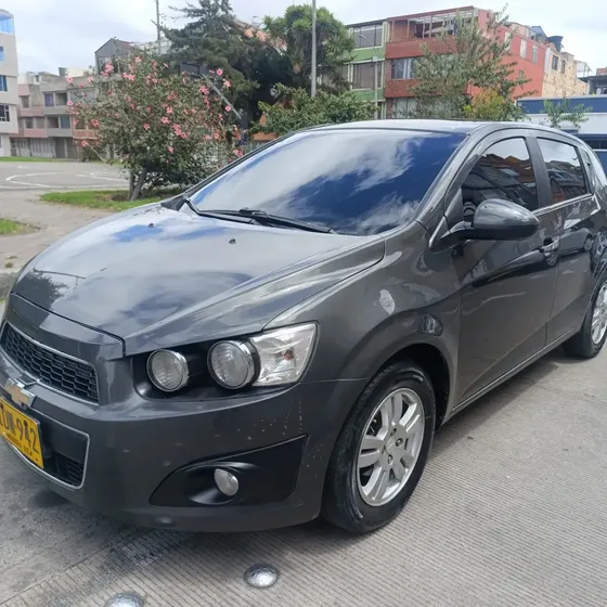 Chevrolet Sonic 2015 1.6 Lt 5 P