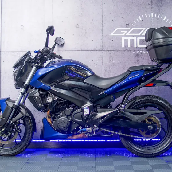 Bajaj Dominar D 250 2023