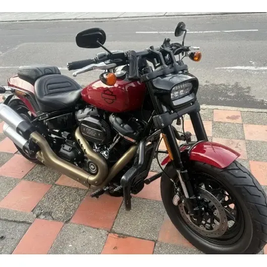 Venpermuta Hermosa Fat Bob 2021 Con Silla Mustang+defensa