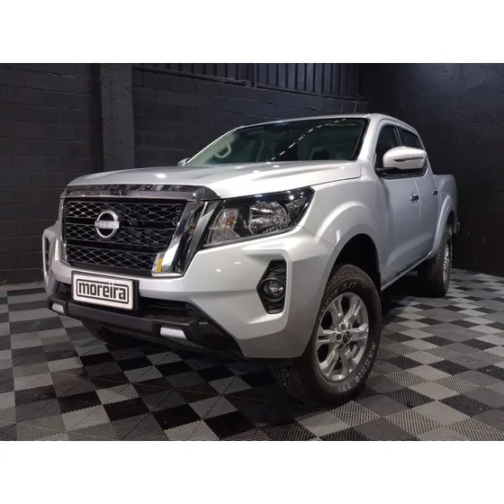Nissan Frontier Xe 4x4 Diesel Mt