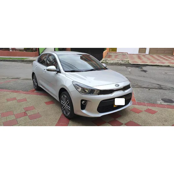 Kia Rio Sedán 1.4 Vibrant Aut