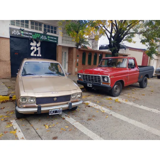 Peugeot 504 2.0