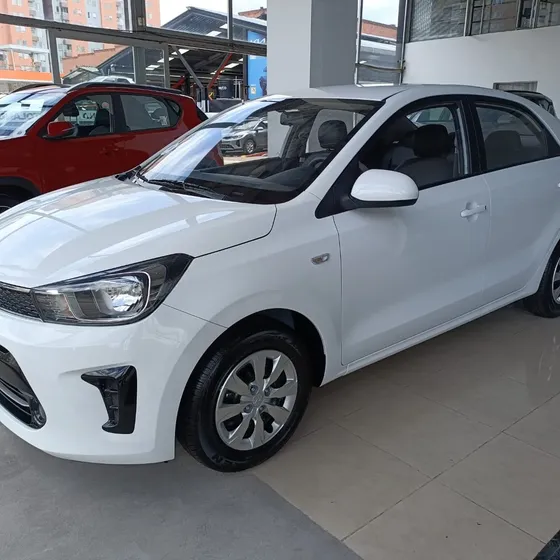 Kia Soluto 2027 1.4 Emotion Mt