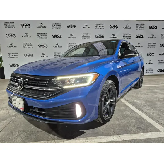 Volkswagen Jetta 4p Sportline L4/1.4/t Aut