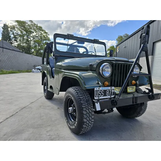 Ika 1971 Jeep