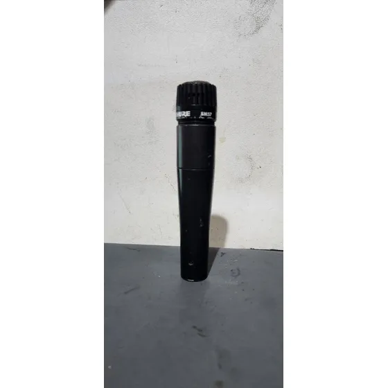 Micrófono Dinámico Usado Shure Sm 57 Original Funcionando.