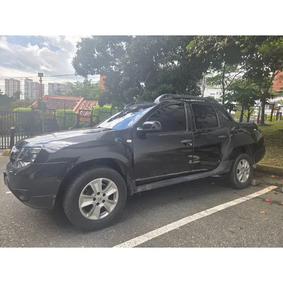 Renault Duster Oroch 2.0 Dynamique