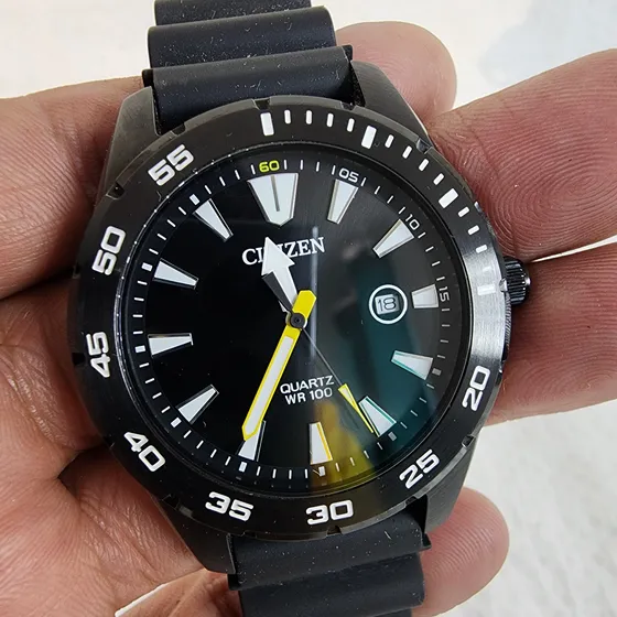 Citizen Quartz Reloj P/caballero Citizen Muy Bonito Cuidado