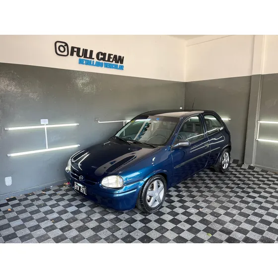 Chevrolet Corsa 1.6 Gl