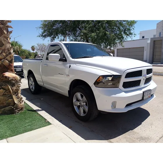 Dodge Ram 1500 5.7 Pickup Slt Aa 4x4 Mt