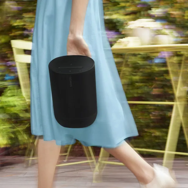 Bocina Sonos MOVE 2 portátil con bluetooth y wifi waterproof negra 127V