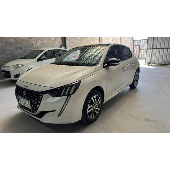 Peugeot 208 1.6 Feline Tiptronic