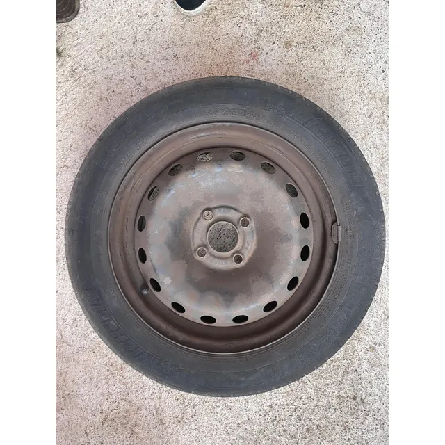 Aro 15 Fiat Grande Punto Negro