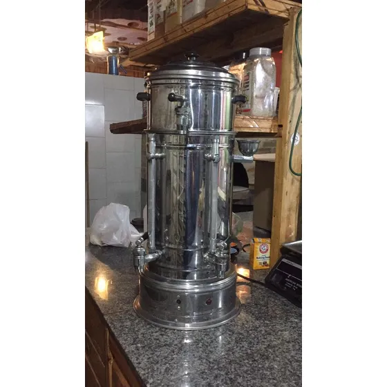 Cafetera Grecca Aluminio Usada (30 Tazas)