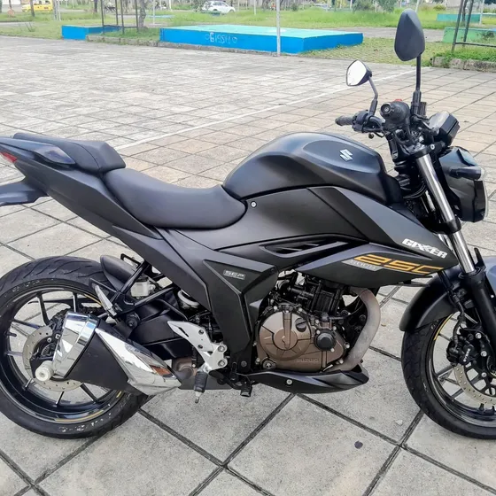 Se Vende Gixxer 250  Con Seguro Y Tecnomecanico Hasta 2027