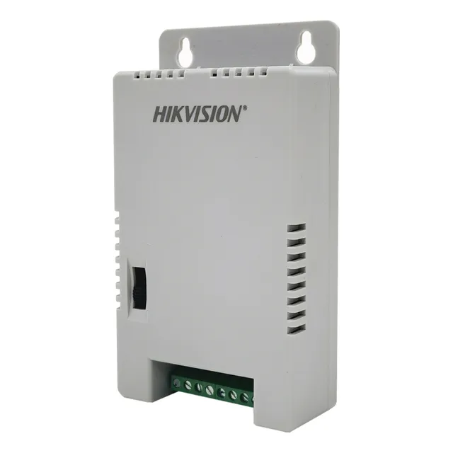 Fuente De Poder Regulada 12v Para 4 Camaras Larga Distancia