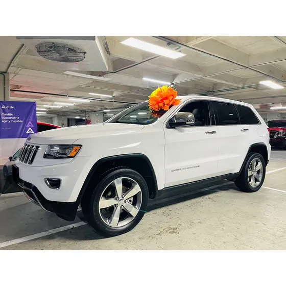 Jeep Grand Cherokee 3.6 Limited Lujo V6 4x2 At