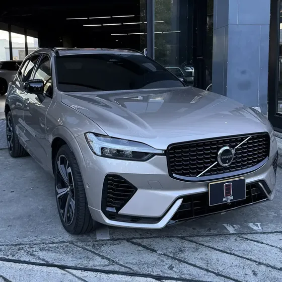 Volvo Xc60 2024 2.0 T8 Plus