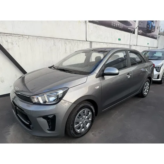Kia Soluto 1.4 Emotion At