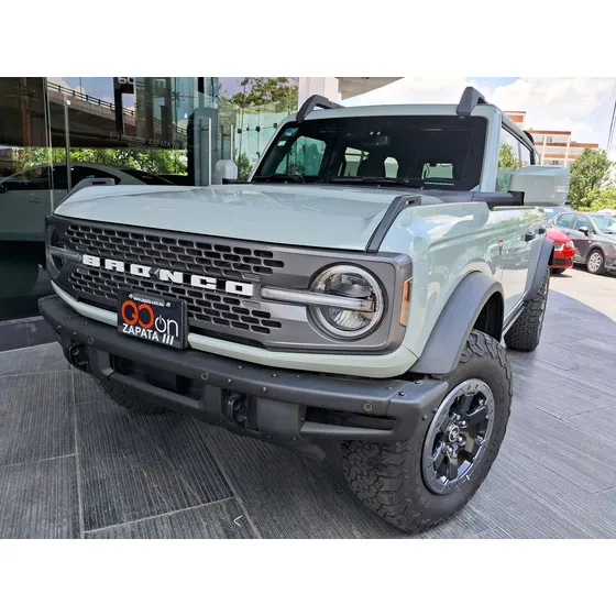 Ford Bronco 2.7 V6 L4 Badlands At