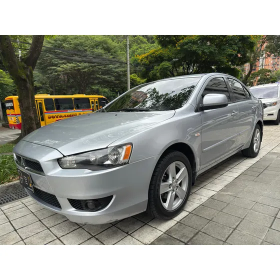 Mitsubishi Lancer 2.0 Gls At