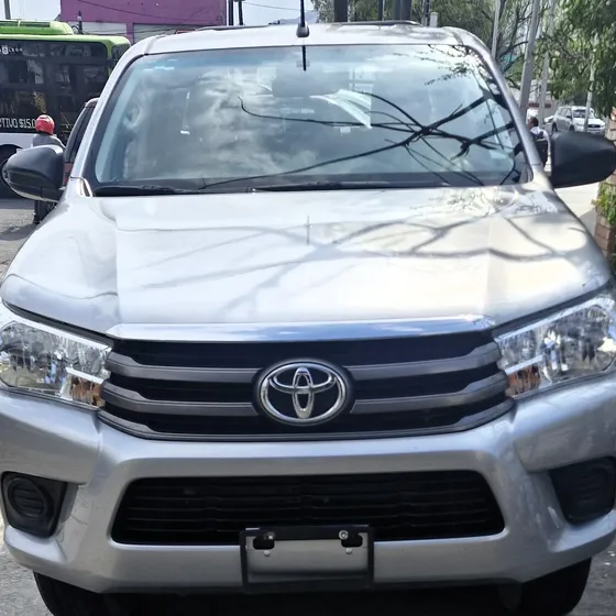 Toyota Hilux 2022 2.7 Cabina Doble Base Mt