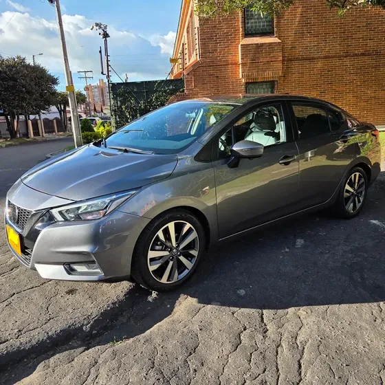 Nissan Versa 2021 Exclusive