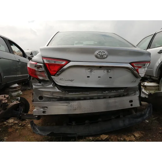 Toyota  Camry Le Por Partes 