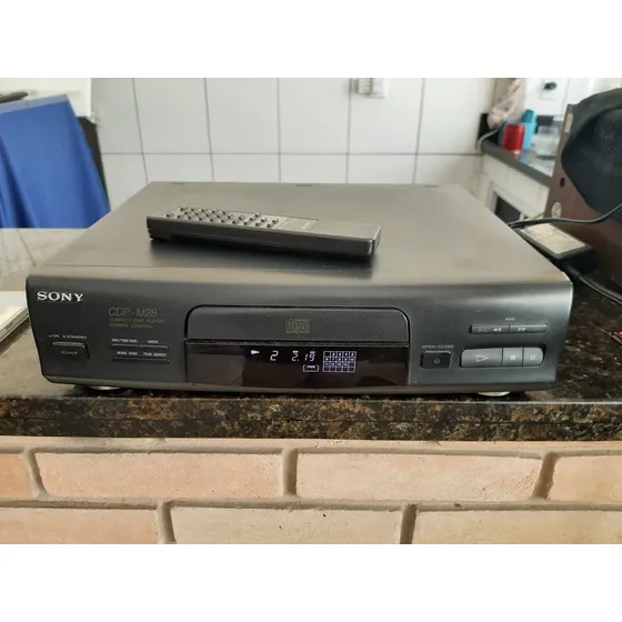 Cd Player Sony  Cdp-m28 Com Controle Remoto Original