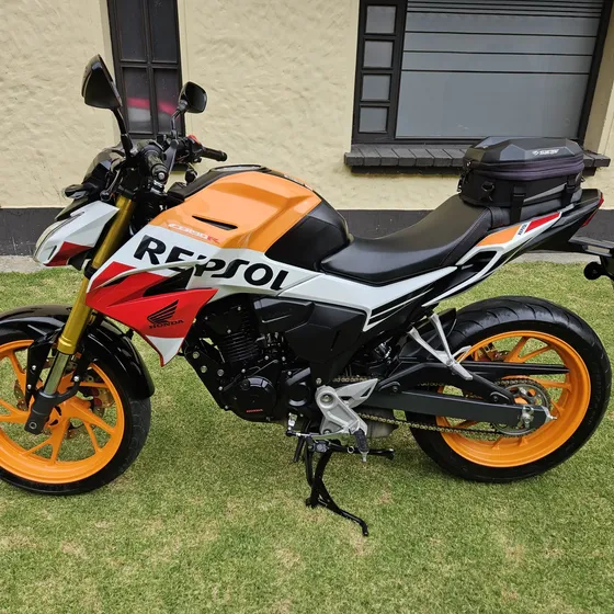 Honda Cb190r Repsol Original Como Nueva