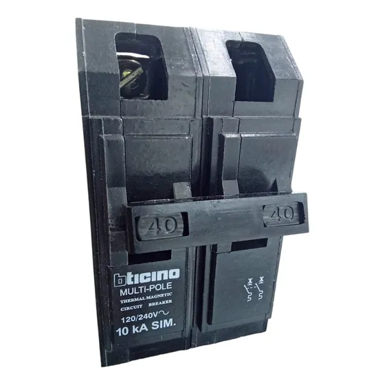 Breaker 2 Polo Superficial  40 Amperios / Bticino