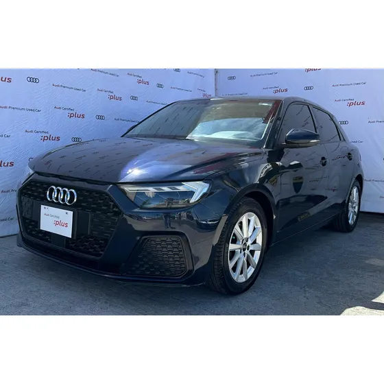 Audi A1 1.0 Cool 5p At