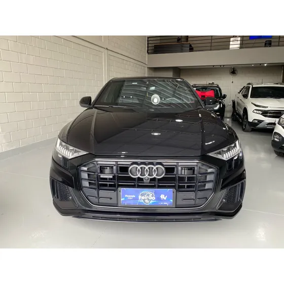 Audi Q8 3.0 Performance 55 Tfsi Quattro (mhev) 5p Hibrido