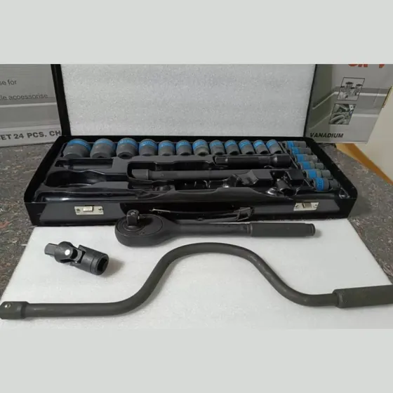 Juego Dados Ratchet De Impacto 24 Piezas Con Palanquin Barra