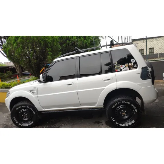 Mitsubishi Pajero Tr4 2.0 Flex Aut. 5p