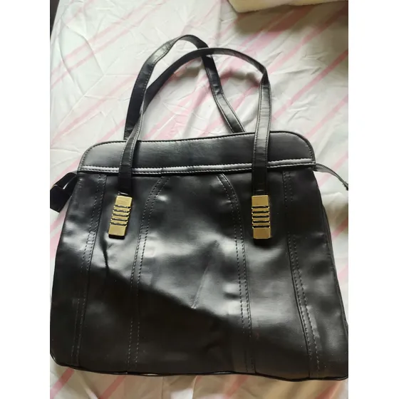 Cartera De Dama Usada