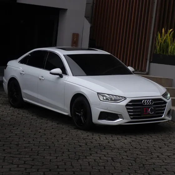 Audi A4 2023 2.0 40 Tfsi Advance Stronic Mhev