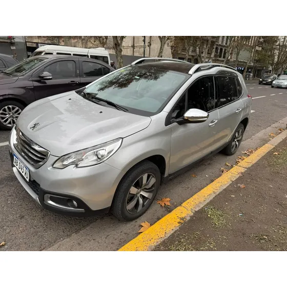Peugeot 2008 1.6 Feline