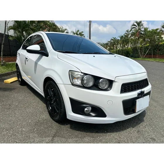 Chevrolet Sonic 1.6 Lt 5 P