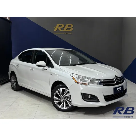 Citroën C4 Lounge Exclusive 2.0 Flex 4p Aut.