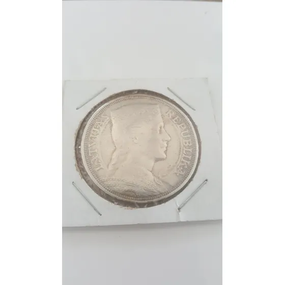 Moneda Antigua De Letonia, 5 Lati, Plata
