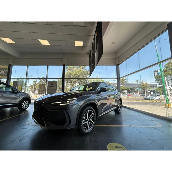 Mg One 5p Style L4/1.5/t Aut