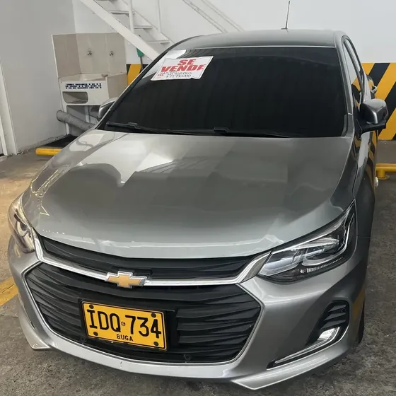 Chevrolet Onix 2025 1.0t Premier Hatch At