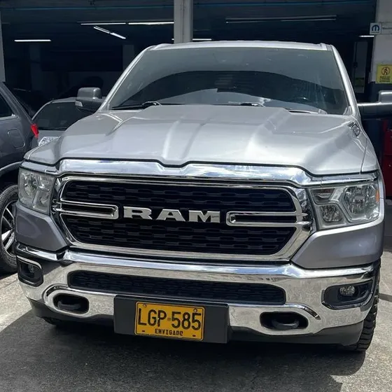 RAM 1500 2022 1500 Híbrida