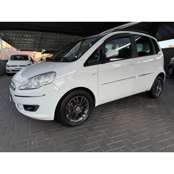Fiat Idea 1.6 Mpi Essence 16v Flex 4p Automatizado