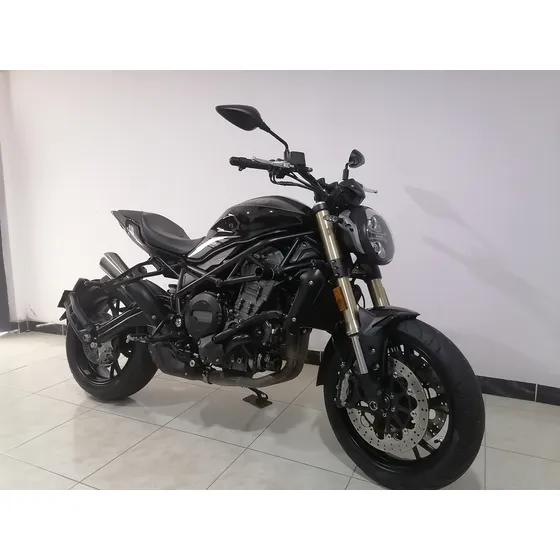 Benelli 752s