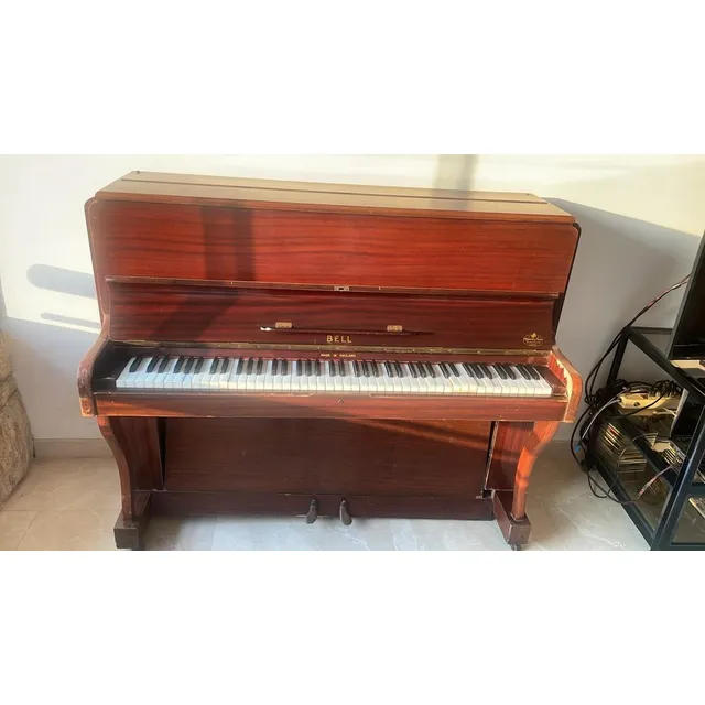 Piano Vertical Negociable (falta Mantenimiento)