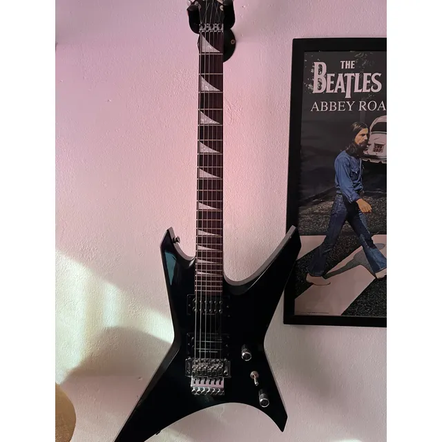 Guitarra Jackson Warrior