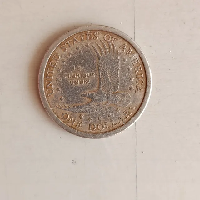 Moneda De 1 Dolar Americano Sacagawea  Año 2000 (usado)